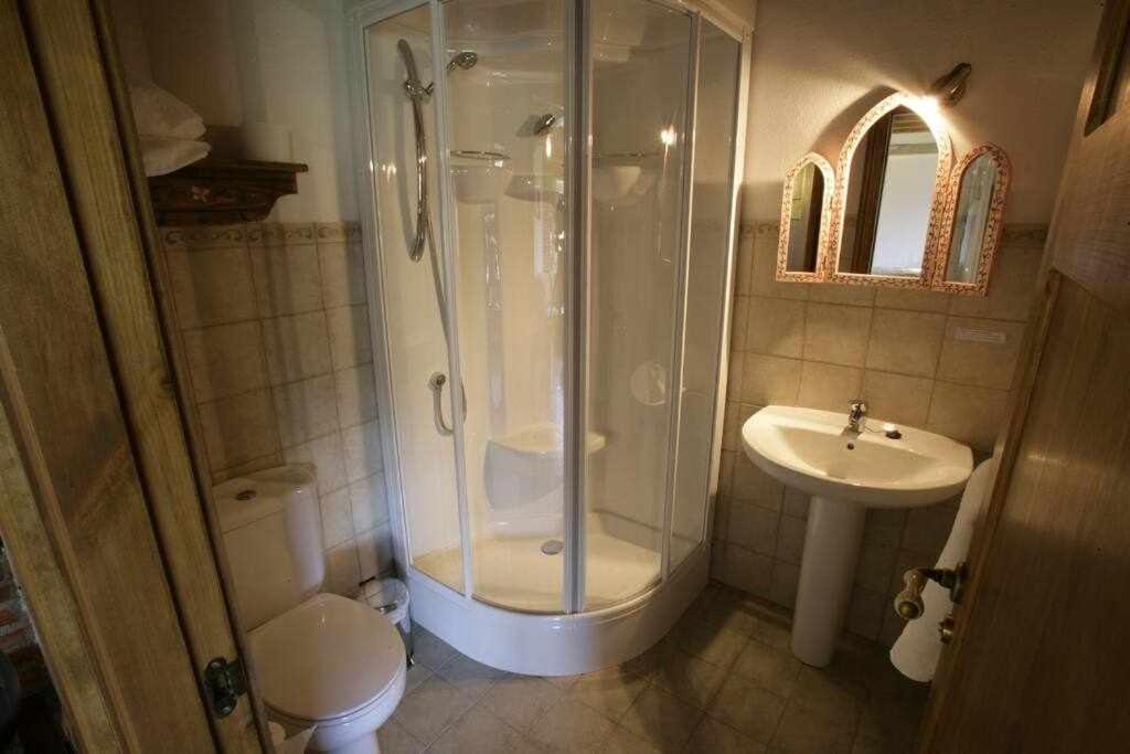 Apartamento Rural El Labrador es un cómodo y acogedor apartamento Cabezas Bajas Exterior foto
